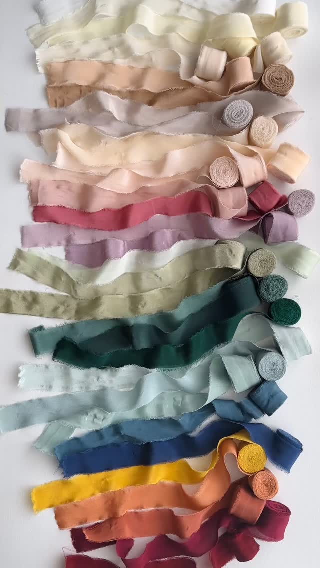 Choosing just one color is almost impossible. 🤍 From buttery creams and blush tones to earthy greens, dusty blues, and rich burgundies, our pure crepe silk ribbons feature a naturally soft drape and hand-frayed edges, making them the perfect complement to your stationery and celebrations.
#crepesilk #handmadeph #stationeryph #brideandbreakfast